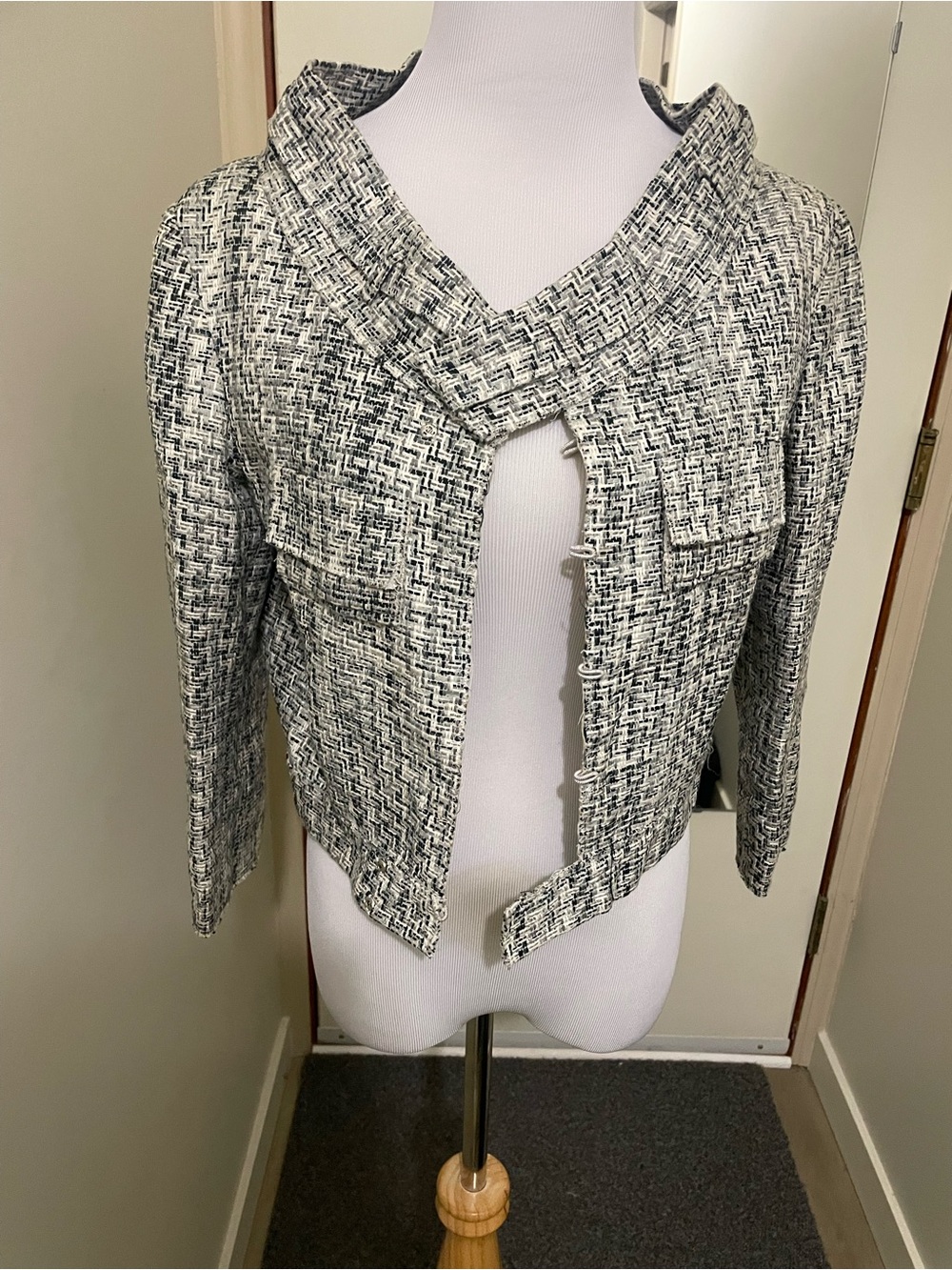 Roland Mouret Black & White Tweed Blazer